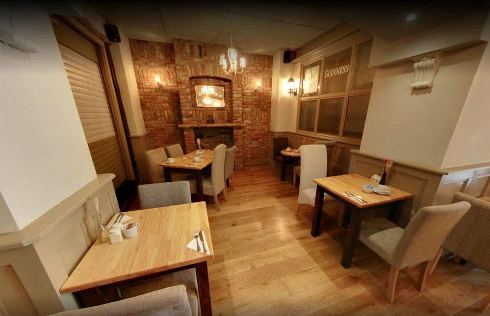 Mccafferty'S Guesthouse Ilford Dış mekan fotoğraf