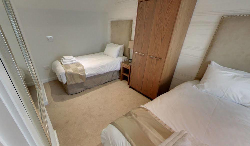 Mccafferty'S Guesthouse Ilford Dış mekan fotoğraf